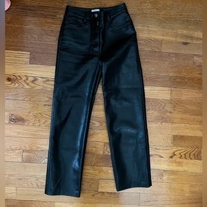 Aritzia Melina Pants (Short) size 0